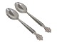 Georg Jensen 
Dronning 
Sterlingsølv, 
stor teske.
Længde 14,5 
cm.
Fin stand uden 
indgraveringer.