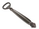 Georg Jensen 
Dronning 
Sterlingsølv og 
rustfrit stål, 
lang 
øloplukker.
Denne er 
produceret ...