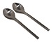 Georg Jensen 
Tuja stål 
bestik, 
kaffeske.
Længde 11,9 
cm.
Pæn og 
velholdt stand.
