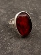 Sterling sølv 
ring med rav 
størrelse 56 
rav 2.7 x 2cm. 
emne nr. 613286