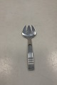Georg Jensen 
Sterling Sølv 
Relief Sardin 
Gaffel No. 262
 
Måler 12cm / 
4.72 inch