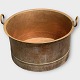 Stor Gruekedel 
i kobber. Højde 
33 cm, diameter 
57 cm, pæn 
brugt stand