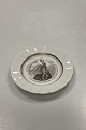 Royal 
Copenhagen / 
Aluminia 
Søværnets 
Juleplatte 1980
Måler 12,5cm / 
4.92 inch