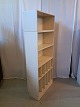 Reol med lp.sektion 
 Kr. 1100,-