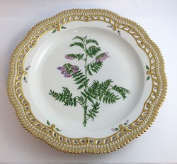 item no: 614017