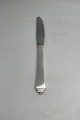 Georg Jensen 
Sterling Sølv 
Pyramide 
Middagskniv med 
skær No. 014 
(Langt skaft)
Måler 22,5cm / 
...
