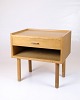 Bedside table / 
Nightstand - 
Hans J. Wegner 
- GE430 - Ry 
...