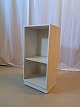 Bogkasse med sokkel
 Kr. 500,-