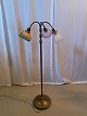 Standerlampe
 Kr. 1800,-
