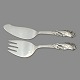 Cohr silver 
cutlery
Cohr; A fish 
serving set, 
made of 
sterling 
silver.
L. 20-22 cm.
Stamped ...