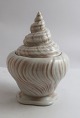 Royal Copenhagen. Rosa Konkylie. Design ; Arje Griegst. Sukkerskål. Højde 15,5 
cm. Model 14174.  (1 sortering).