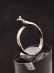 18 karat 
moderne 
hvidguld ring 
størrelse 53 
med lille 
diamant 
stemplet 750 HU 
for guldsmed H. 
...