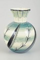 Ilse Claesson for RörstrandVase, 1940’erne.Art Deco-inspireret vase i glaseret fajance med ...