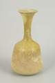 Gunnar Nylund for Rörstrand, vase.Elegant og balanceret vase i stentøj med blød, organisk ...