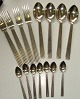 Georg Jensen 
Bernadotte 
bestik
Kniv, gaffel 
og ske
frokost bestik
teskeer, 
kartoffelske mm
