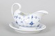 Royal Copenhagen Musselmalet Riflet sauceskål med fast fad.Elegant sauceskål med fast fad i ...