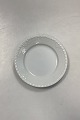 Royal Copenhagen Hvid Halvblonde Sidetallerken No. 615. Måler 15,5 cm / 6,10 in.