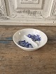 Royal Copenhagen Blå Blomst fletter asiet No. 8255, 1. sorteringDiameter 13 cm.