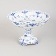 Royal Copenhagen Musselmalet Helblonde, opsats.Elegant opsats i Royal Copenhagens klassiske ...