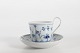 Royal Copenhagen Musselmalet Riflet Stor morgenkop med høj hank model nr. 1/90incl. ...