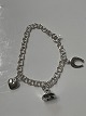 Bismark Pige armbånd med charms i sølv.Længde 14 cm.