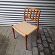 Niels Ole Møller spisebordsstol i teak med flettet sæde. Model 83.Design Niels O. ...