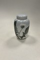Royal Copenhagen Art Nouveau Vase med Låg No. 113 / 18 Måler 17,5cm / 7.09 inchMotiv af ...