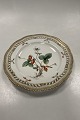 Royal Copenhagen Privat Malet Flora Danica Frugttallerken No. 3554Måler 22,5cm / 8.86 ...