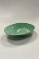 Royal Copenhagen Ursula Lille Serveringsskål i Lysegrøn No. 577Måler 24 cm / 9.45 inch. ...