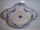 Decoration 
number 42 or 
347
Length x Width 
17 x 17 cm. 
Perfect 
condition.
