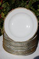Offenbach Bing 
& Grondahl 
porcelain, with 
gold. B&G 
Offenbach small 
deep plates 
no.323. ...
