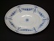 Bing & Grøndahl 
 Empire
 
Small oval 
dish no. 17
Length 28 cm 
width 20 cm
Nice ...