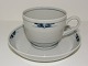 Royal 
Copenhagen 
Gemina, Stor 
kaffekop med 
tilhørende 
underkopper.
Designet af 
Gertrud ...