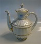 Venice Bing and 
Grondahl B&G: 
White base, 
curved, wide 
gold rim and 
goldlines. form 
257 Marked ...