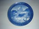 Royal 
Copenhagen, 
Solsort ved 
snedækket kirke 
julen 1966. 
Diameter 18 cm. 
I. sortering. 
Pris: ...
