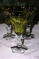 Lalaing glas. 
Flotte grønne 
hvidvinsglas, 
højde 13cm. 
diameter 7cm. 
produceret  på 
Holmegaard ...