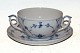Royal 
Copenhagen 
Musselmalet 
Riflet, 
Bouillionkop 
med underkop . 
Dek. nr. 
1/2199
Diameter ...
