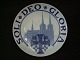 Big Bing & 
Grøndahl plate 
with the 
writing: SOLI 
DEO GLORIA
Diamter 24 cm