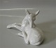 Lyngby figur.  
Hvid hjortekid 
18 x 10 cm 
Stemplet Lyngby 
Porcelain 
Danmark  Made 
in Denmark. ...