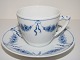 Bing & Grøndahl 
Empire, 
Kaffekopper med 
underkopper.
Dekorationsnummer 
102 eller 305. 
(nyt og ...