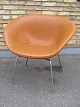 Arne Jacobsen, 
Gryden, Fritz 
Hansen, 
betrukket med 
cognac farvet 
kunstlæder, 4 
stk haves
Pris ...