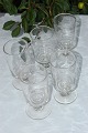 Diverse 
glasværker, 
gamle Beatrice 
glas, højde 13 
cm - 13,5 cm. 
Fin hel stand.