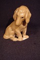 Figur 
Gravhund ( 
Grævlingehund)
B&G nr 1755
Bing & 
Grøndahl
Designet af 
Dahl Jensen
lager 0