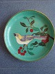 Dybt Coissonné 
(Cloisonné) 
bordfad.
Resedagrøn 
fond med fugl 
på gren.
Diameter - 21 
cm.