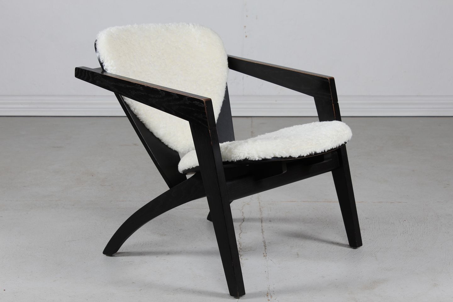 Hans wegner butterfly chair deals