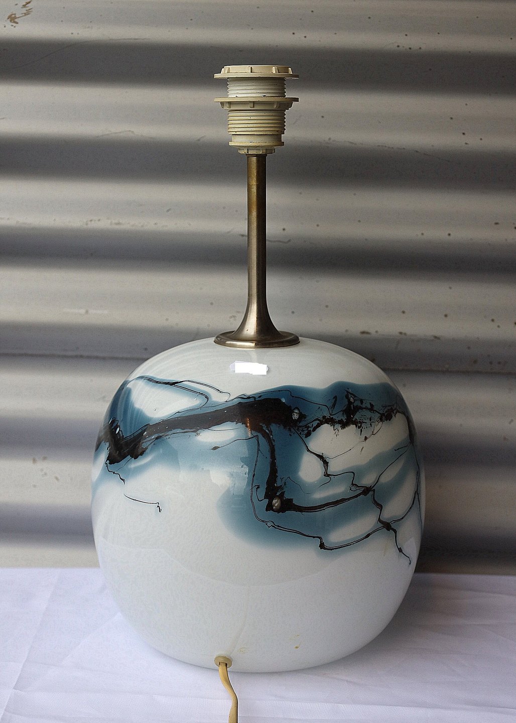 nedsænket Tidlig Orator Kinnerup Antik & Porcelæn - Holmegaard * Stor Sakura Bordlampe