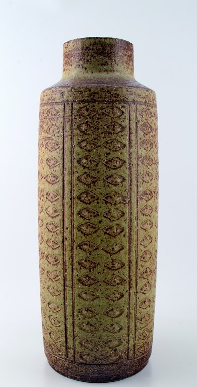 Pottery vase from Palshus by Per Linnemann-Schmidt.