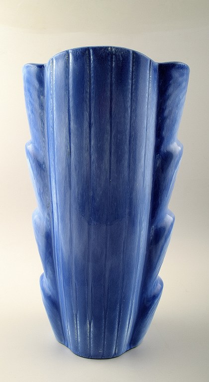 Gunnar Nylund, Rørstrand. Large vase in ceramic.