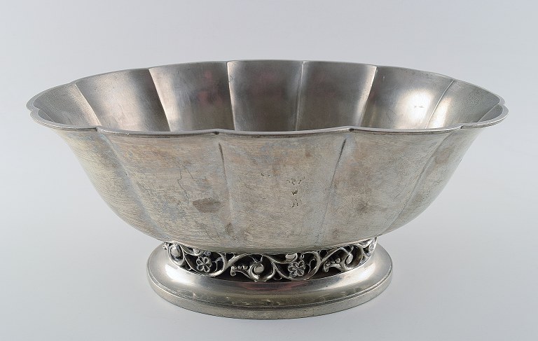 Just Andersen Art Deco pewter jardiniere/compote.