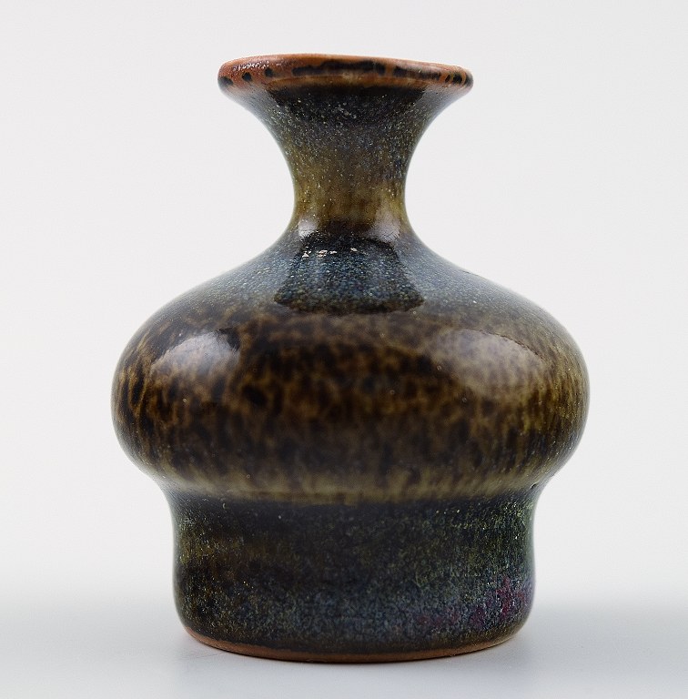 Stig Lindberg (1916-1982), Gustavberg Studio hand, ceramic miniature vase.